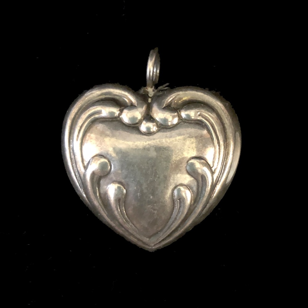 “VALENTINE’S DAY” Vintage Giant Sterling Puffy Heart Rattle Pendant